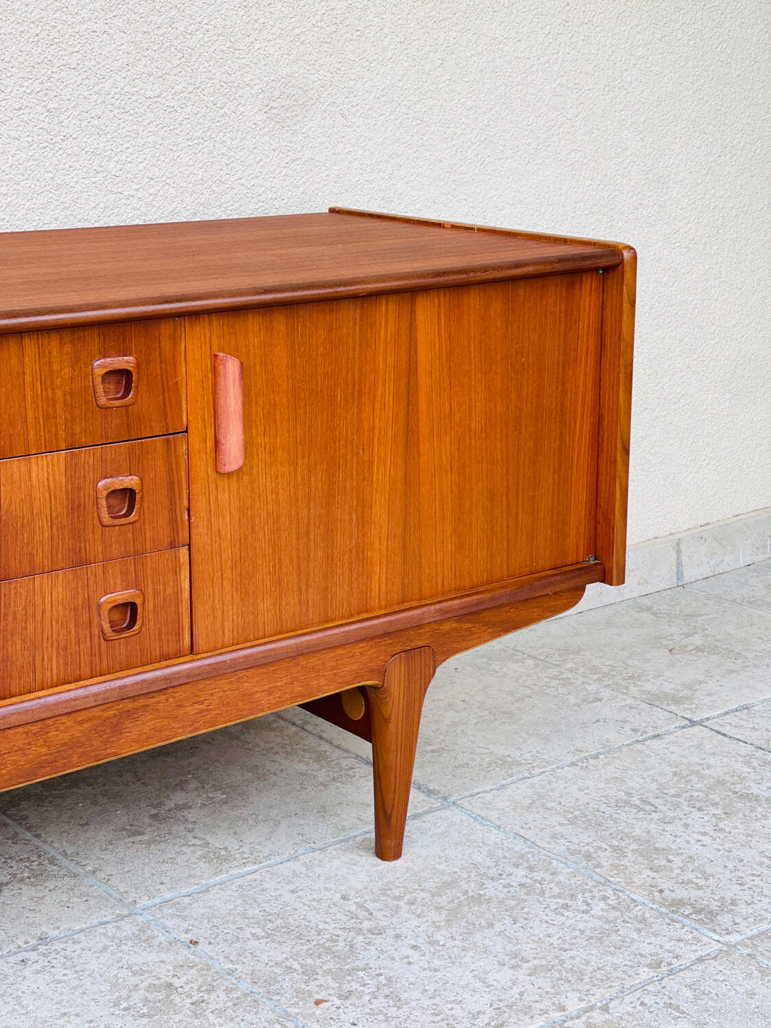 Scandinavian teak row