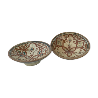 Pair of bowls with Maghreb decorations