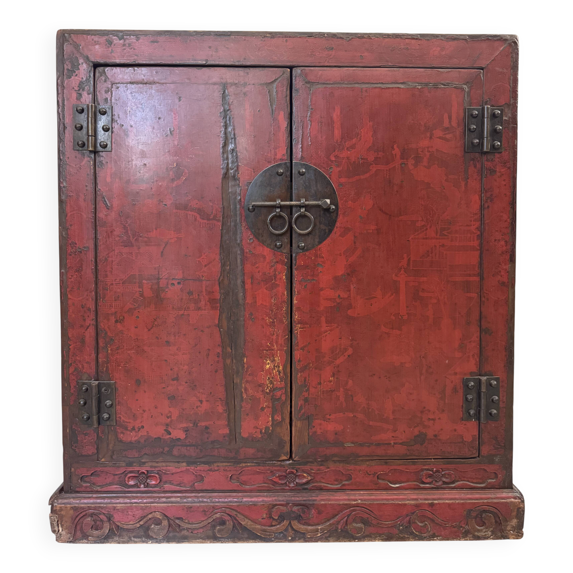 Red lacquered furniture from Shanxi Province (Northern China)