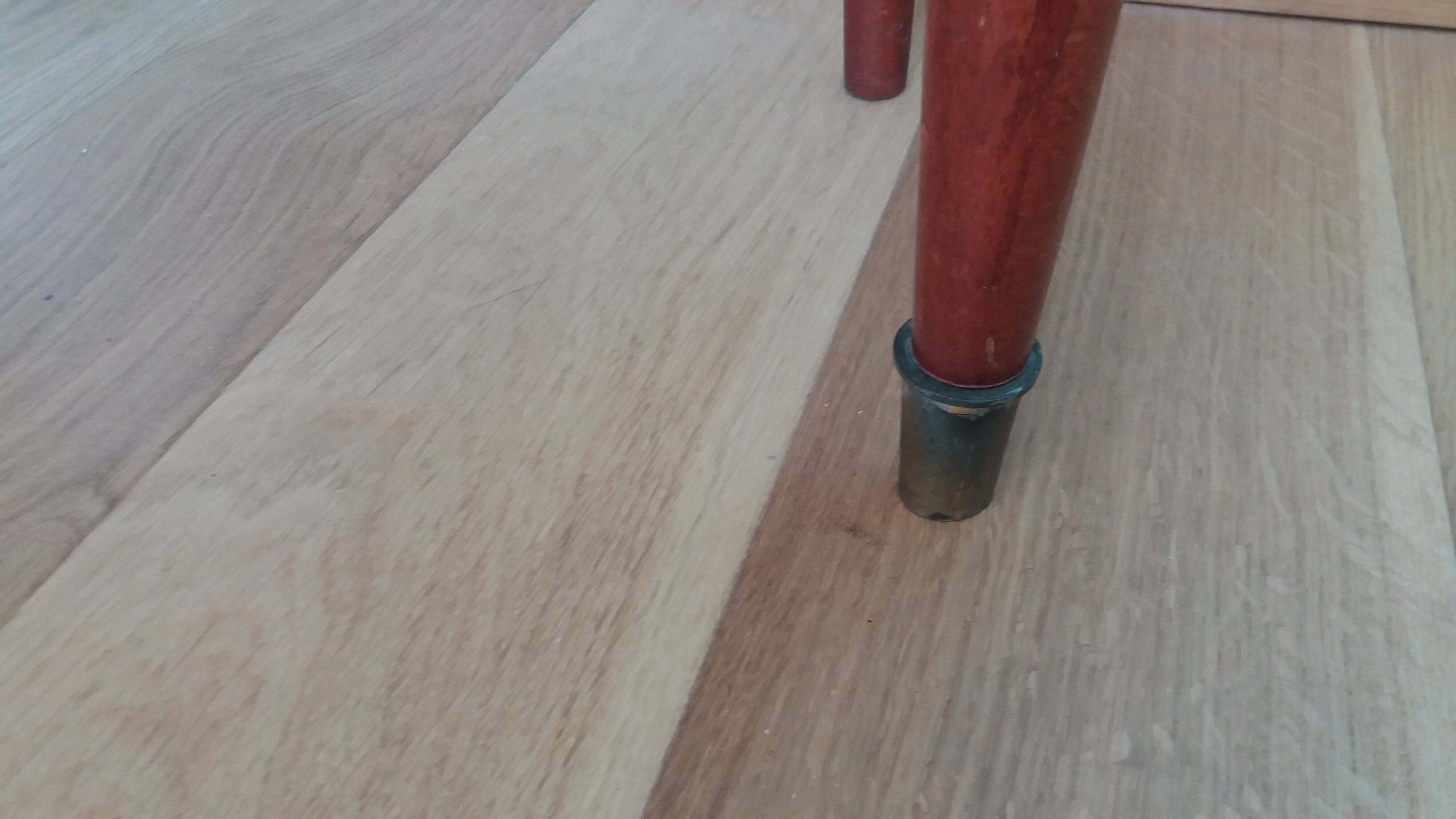 Spindle-legged bedside table