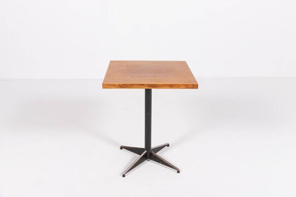 Table Shaker de design scandinave, années 60