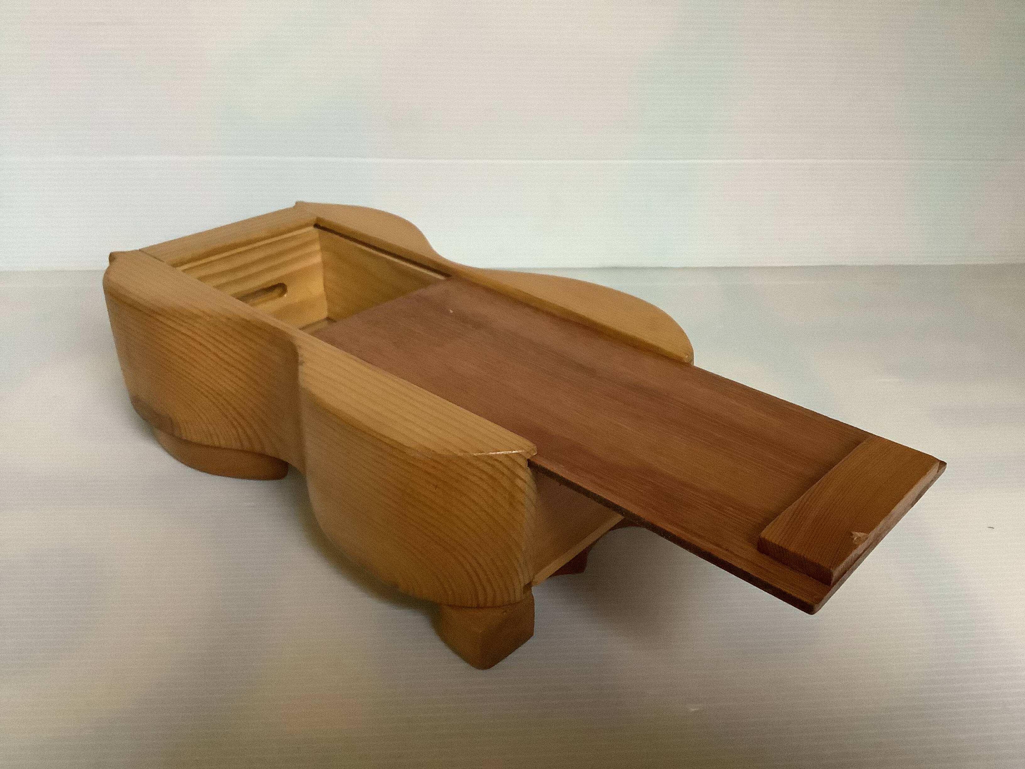 Owl piggy bank made of Scandinavian wood and plexiglass