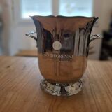 Elegant stainless steel champagne bucket signed by Guy Degrenne, made in France.
