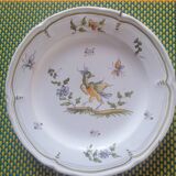Moustiers plates