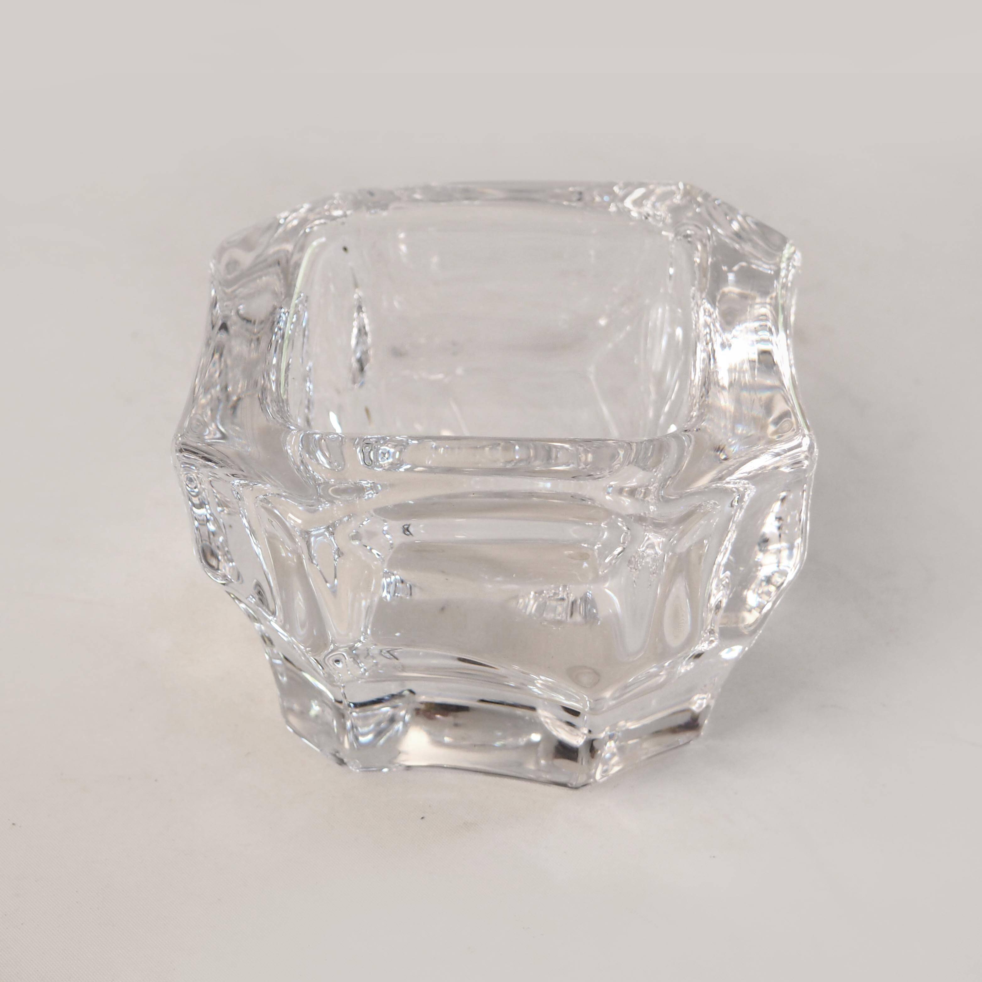 Vannes crystal ashtray
