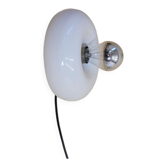 Ingo Maurer, lampe de table ou applique Pox, 1966.