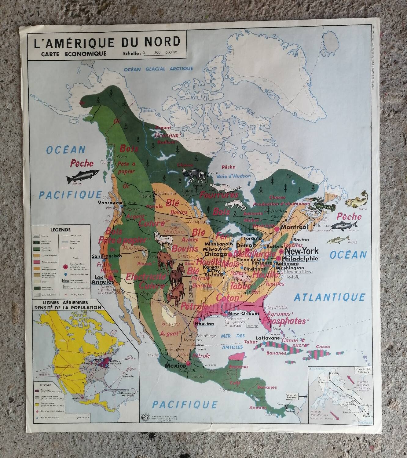 Vintage school map mdi North America-Asia.