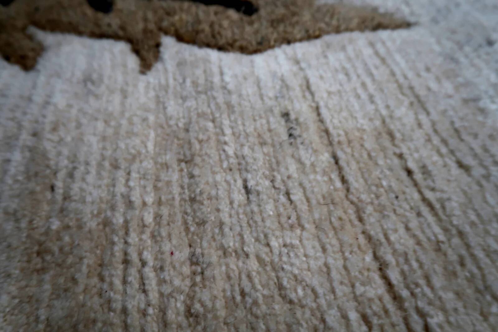 Vintage Tibetan Art Deco Khaden rug 92cm x 206cm 1960s