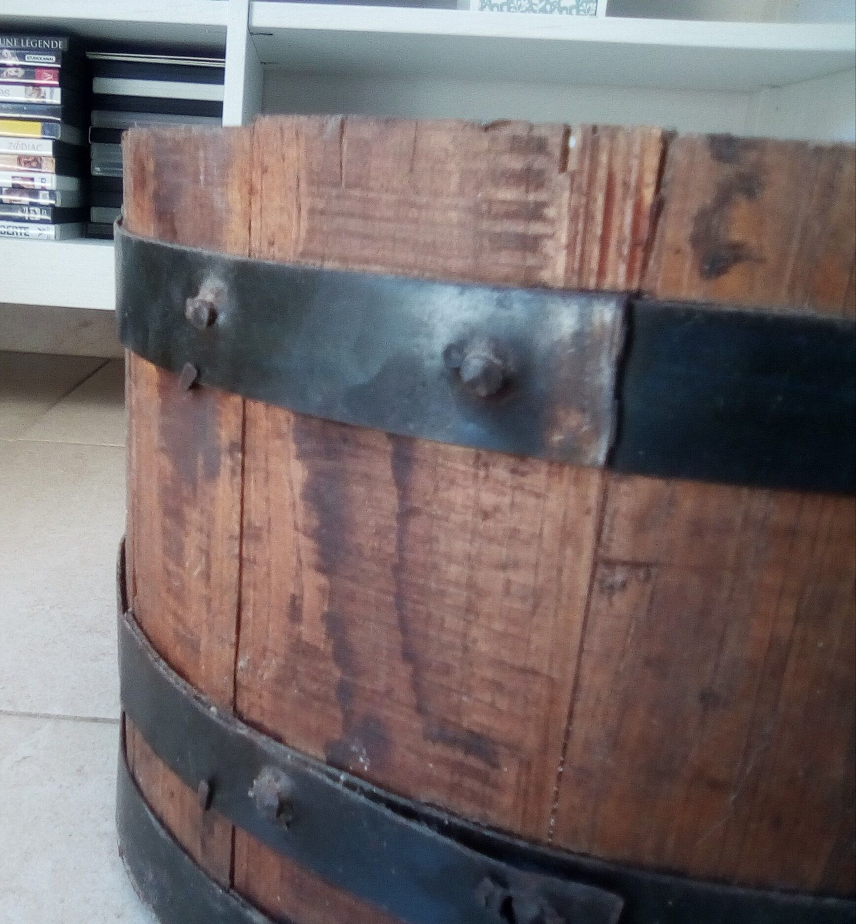 Old oak and wrought iron pot 1900/1920