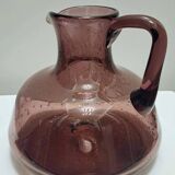 Biot pitcher