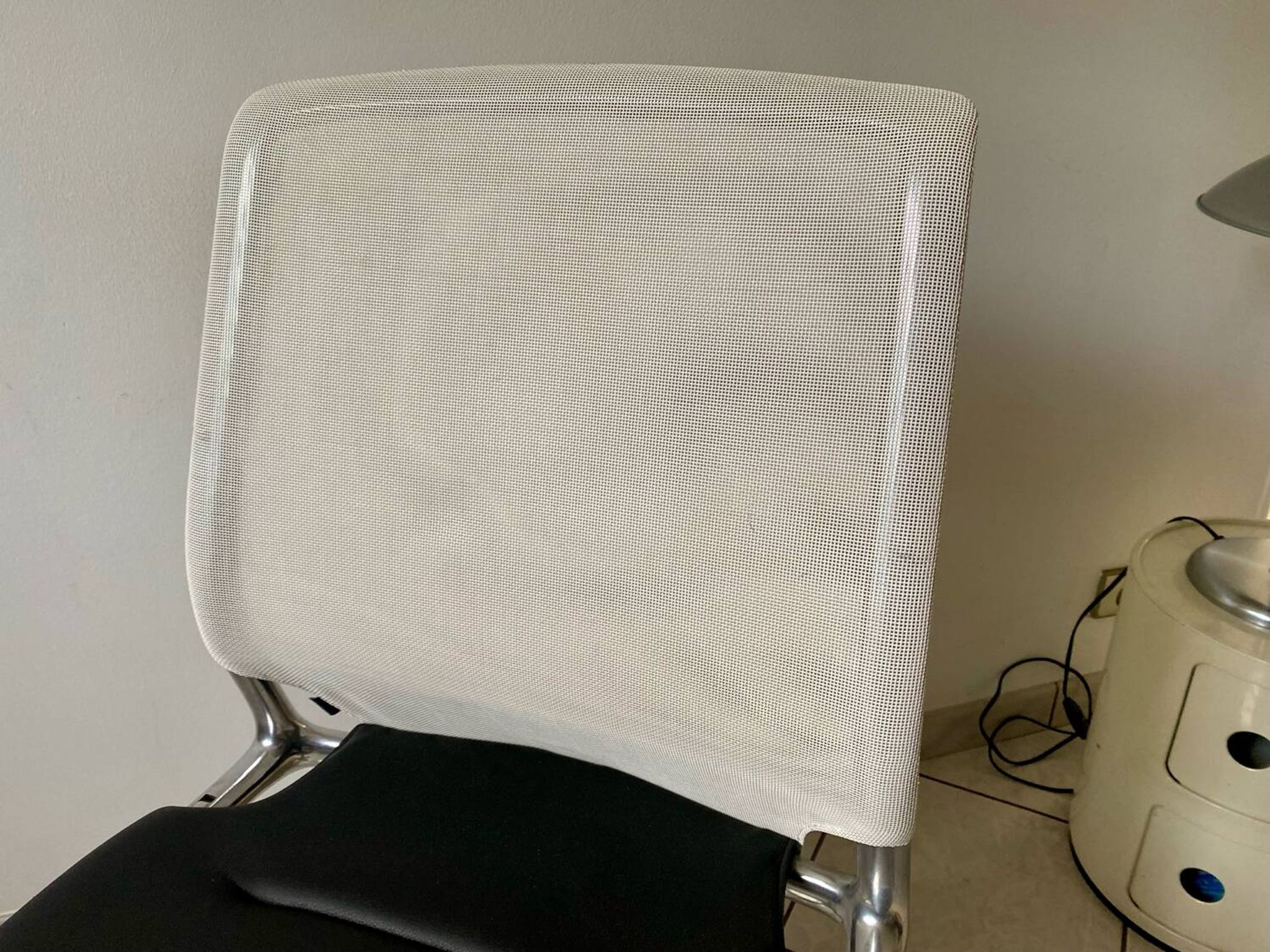 Chaise de bureau Meda chair édition vitra design Alberto Meda