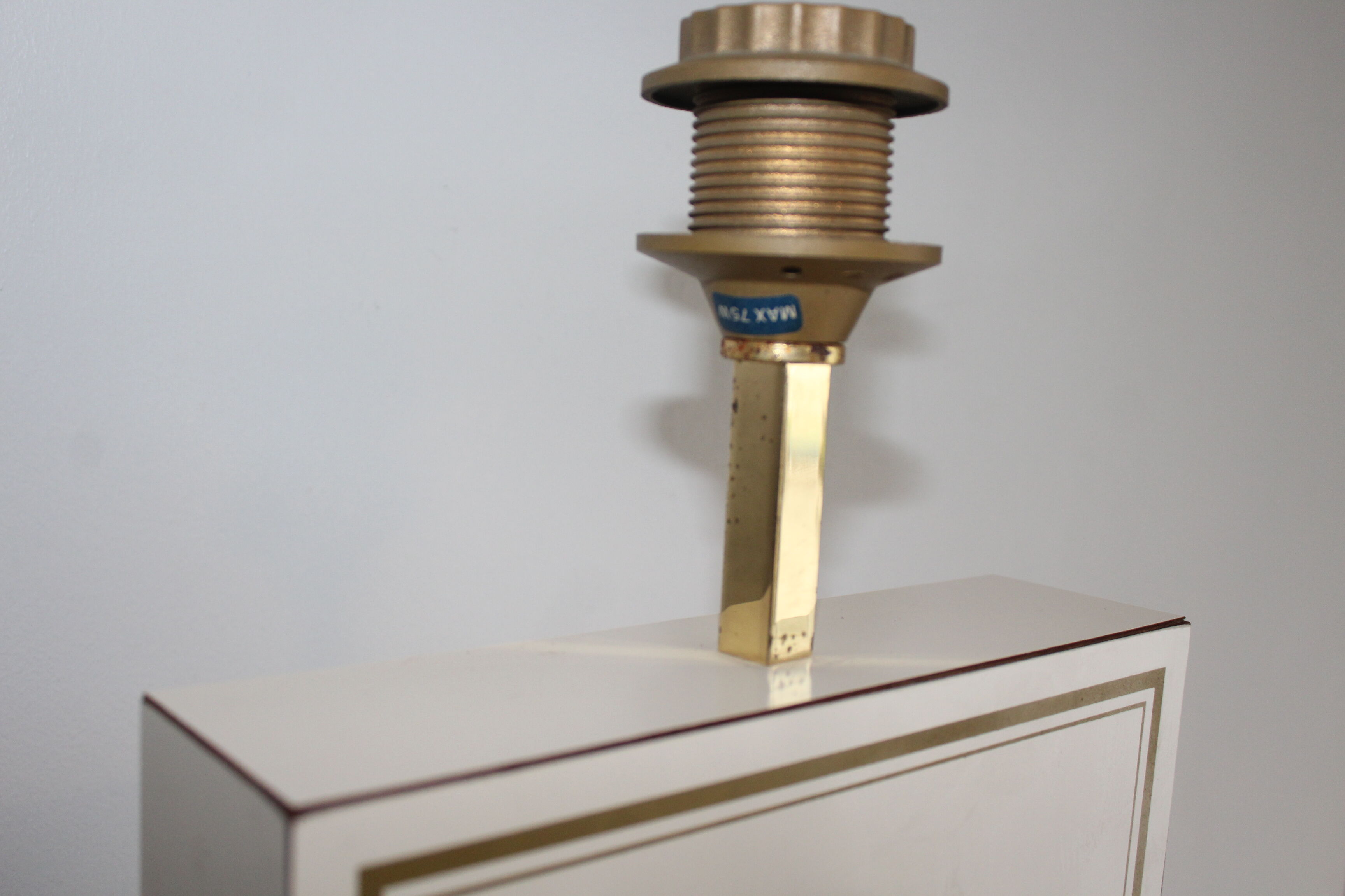 Ancienne lampe de salon design