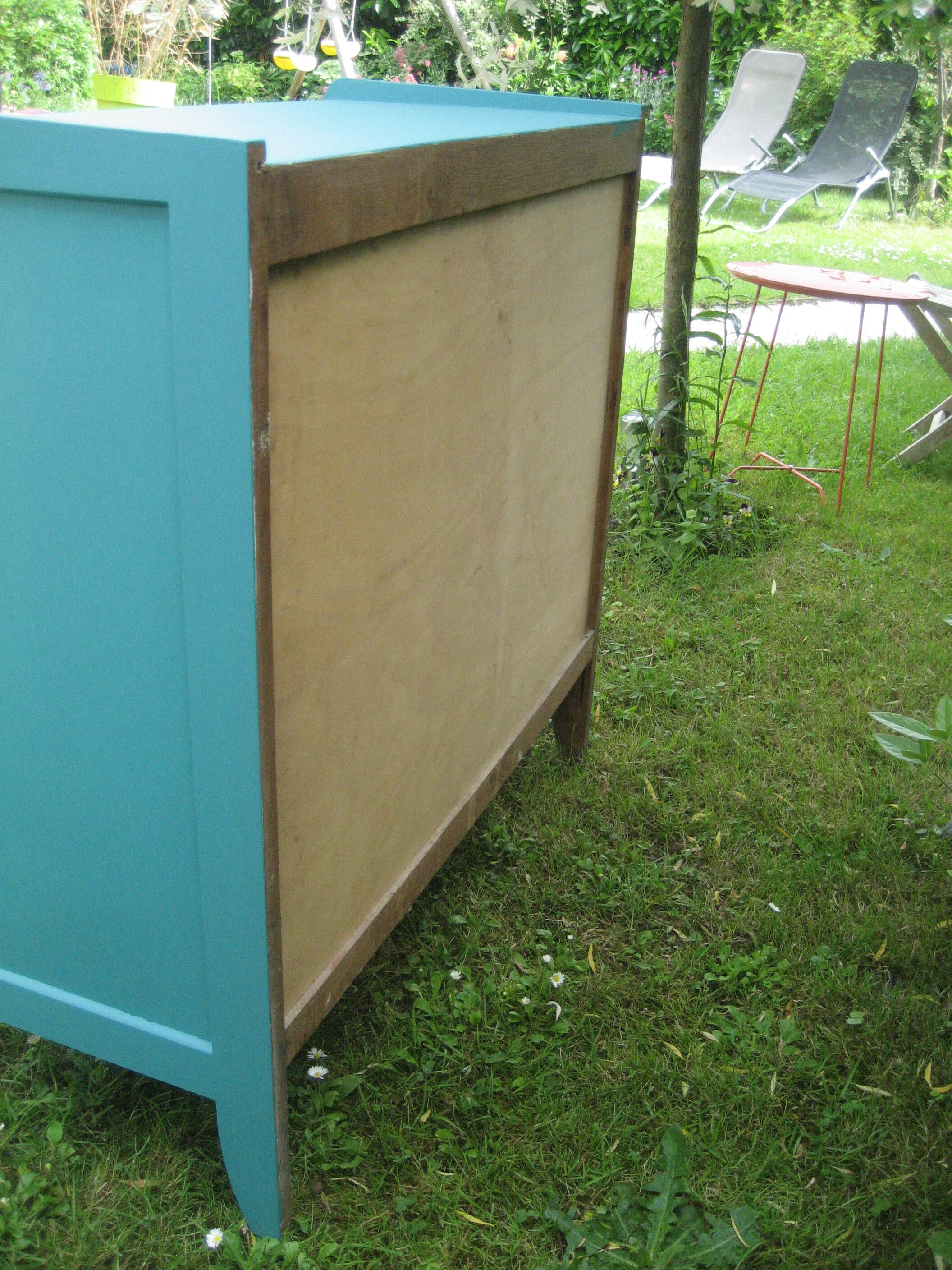 Commode années 60 70 repeinte en bleu