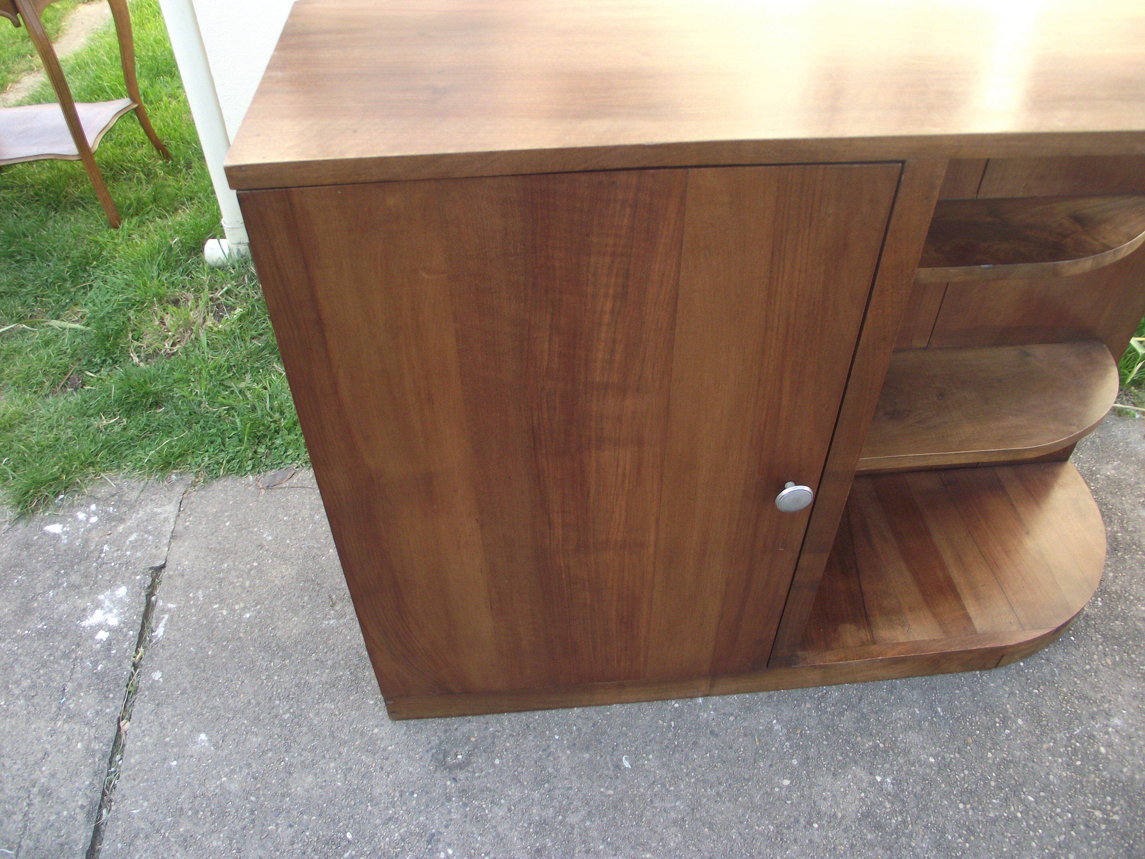 Art deco entrance console