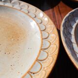 Marsh sandstone plates