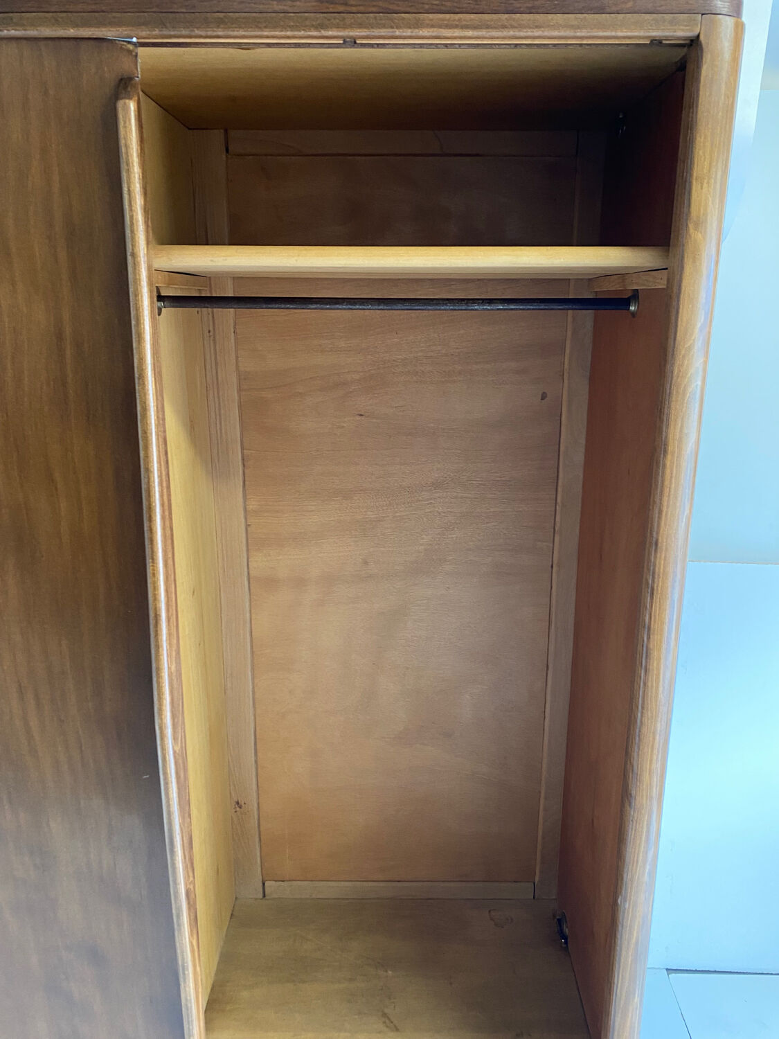 Vintage wardrobe feet compass
