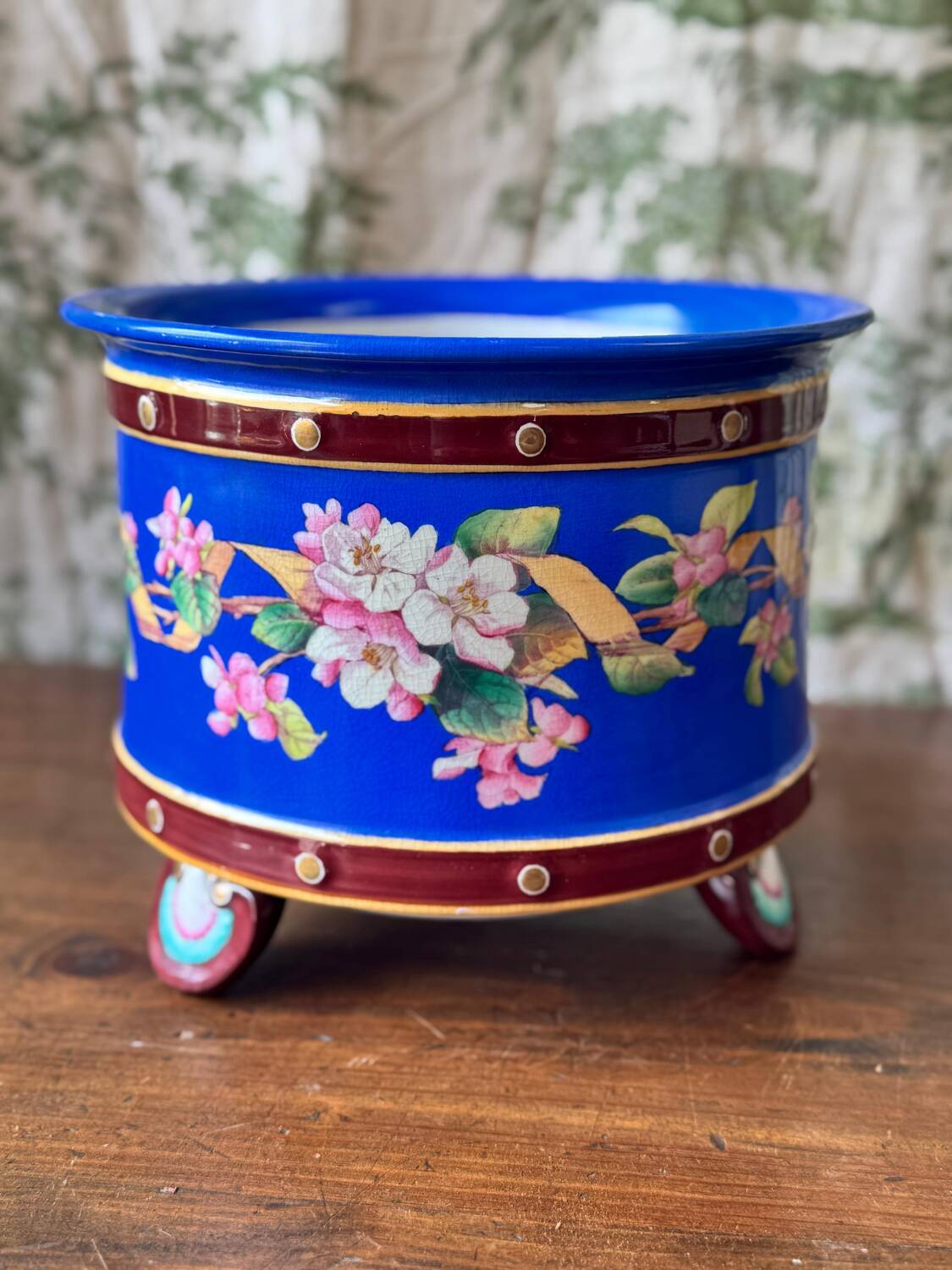 Fine earthenware flowerpot – Minton, circa 1870. 19th century