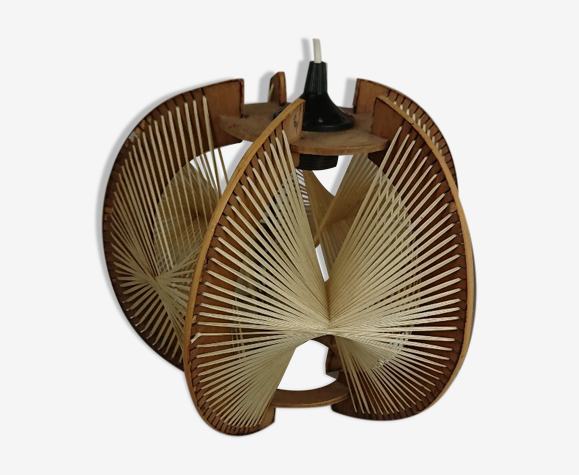 Suspension fil bois scandinave
