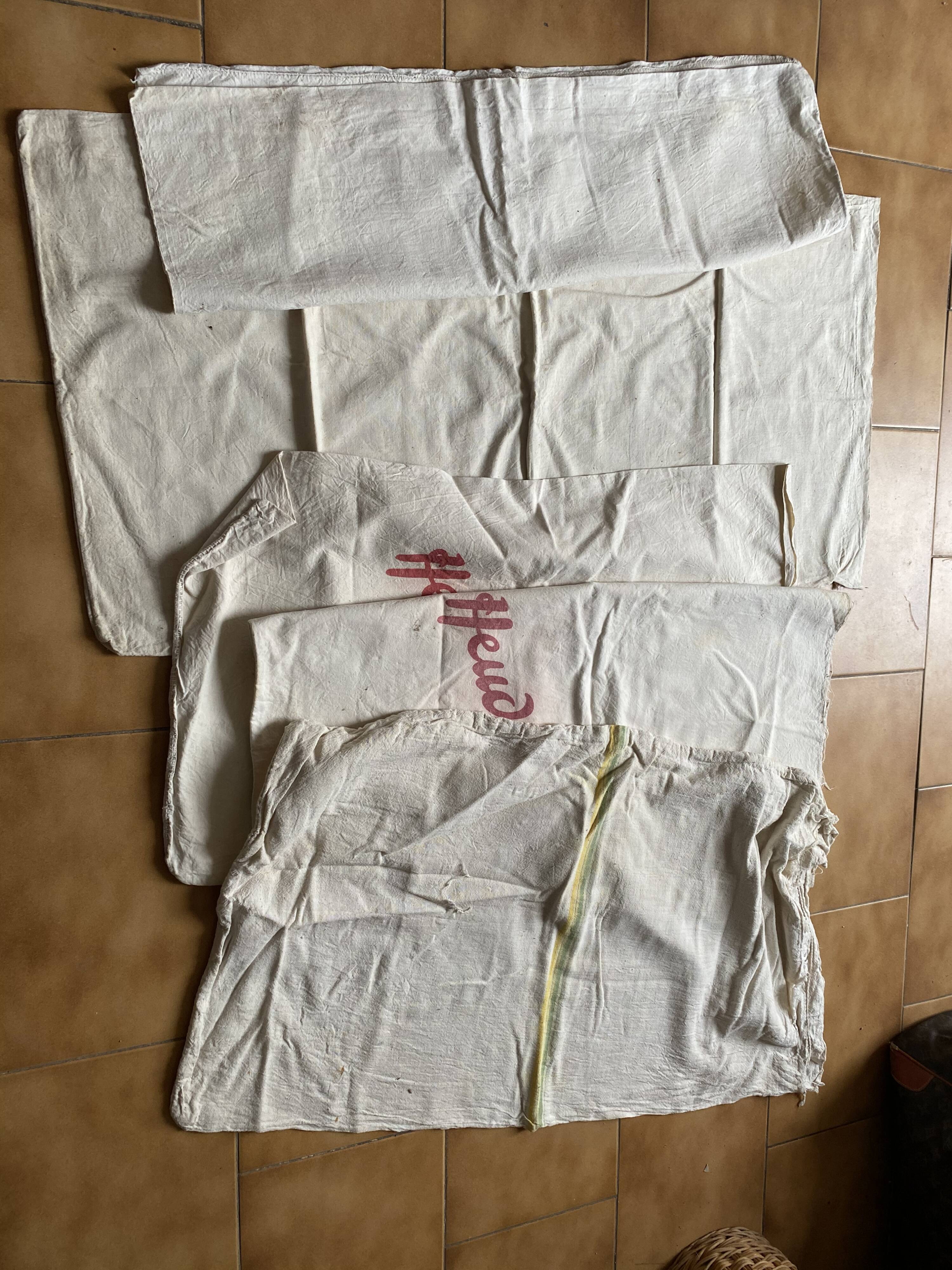 Set of 5 bags of old flour