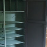 Workshop cabinet