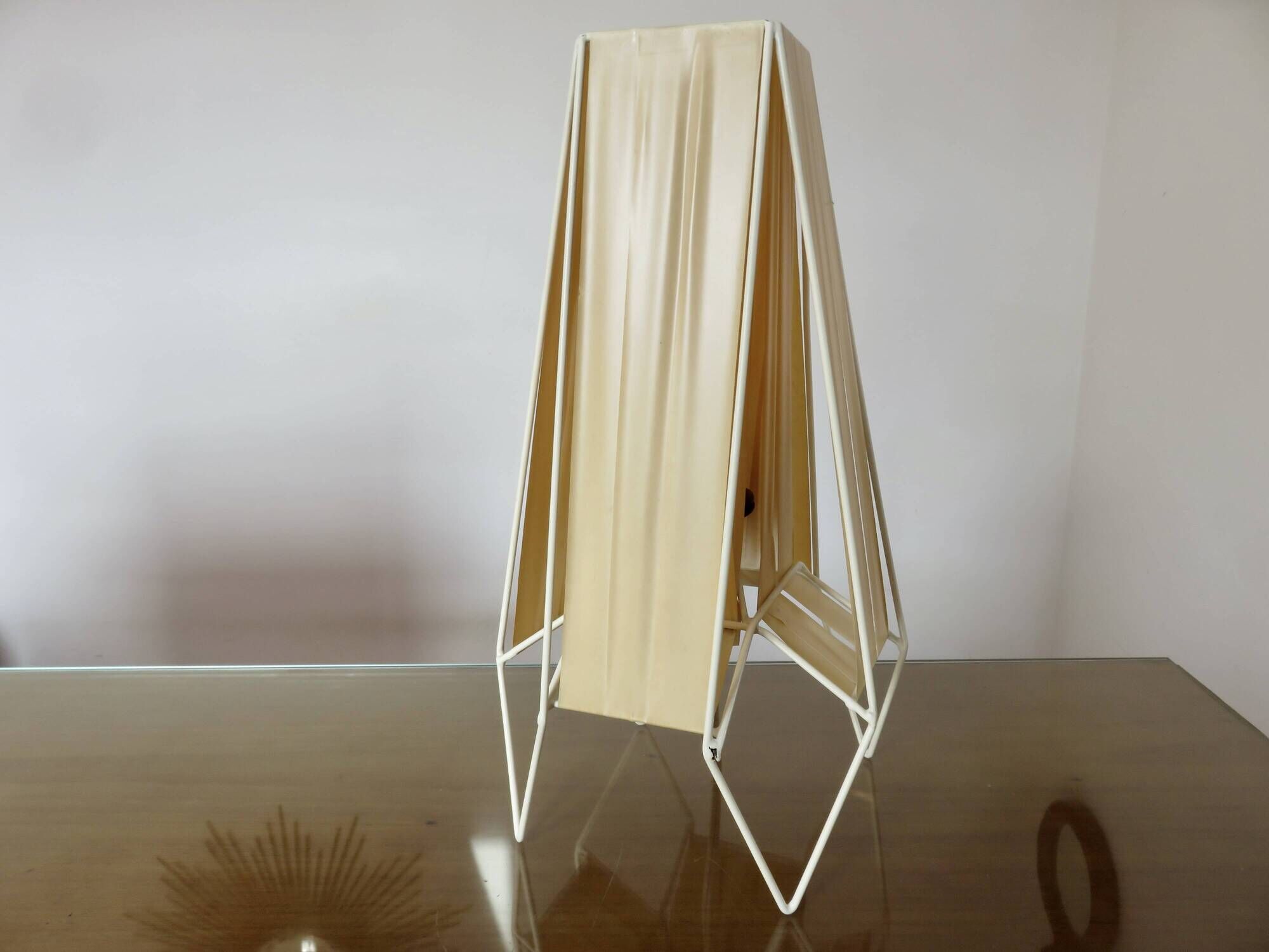 Minimalist lamp by Bengt Johan Gullberg from the 1950s or 1960s.