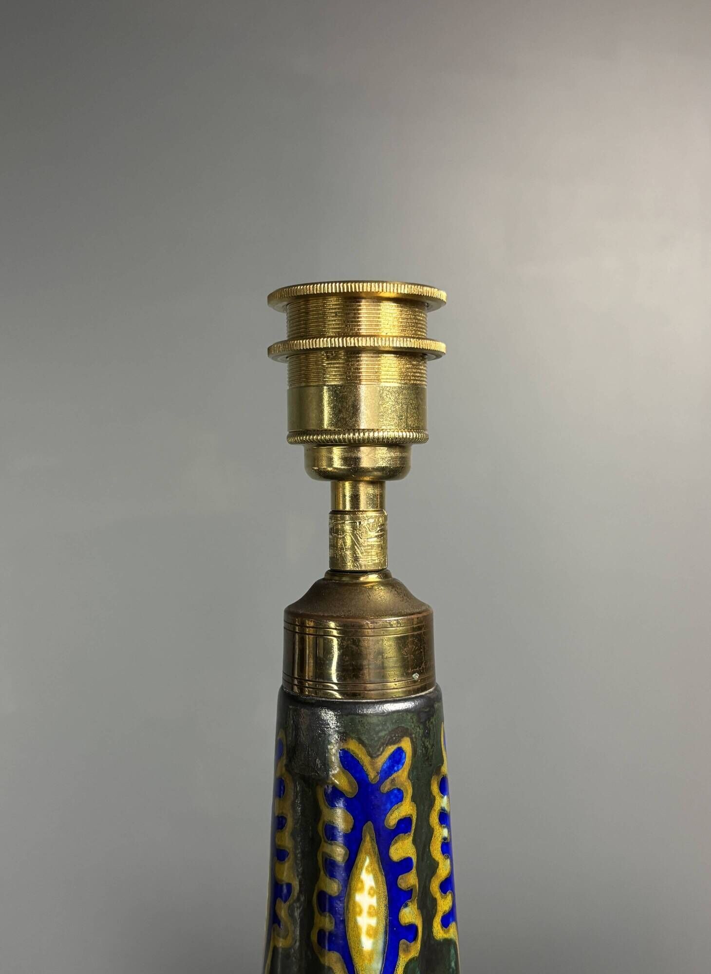 Dutch ceramic art nouveau Plazuid Gouda Pottery table lamp, 1920s