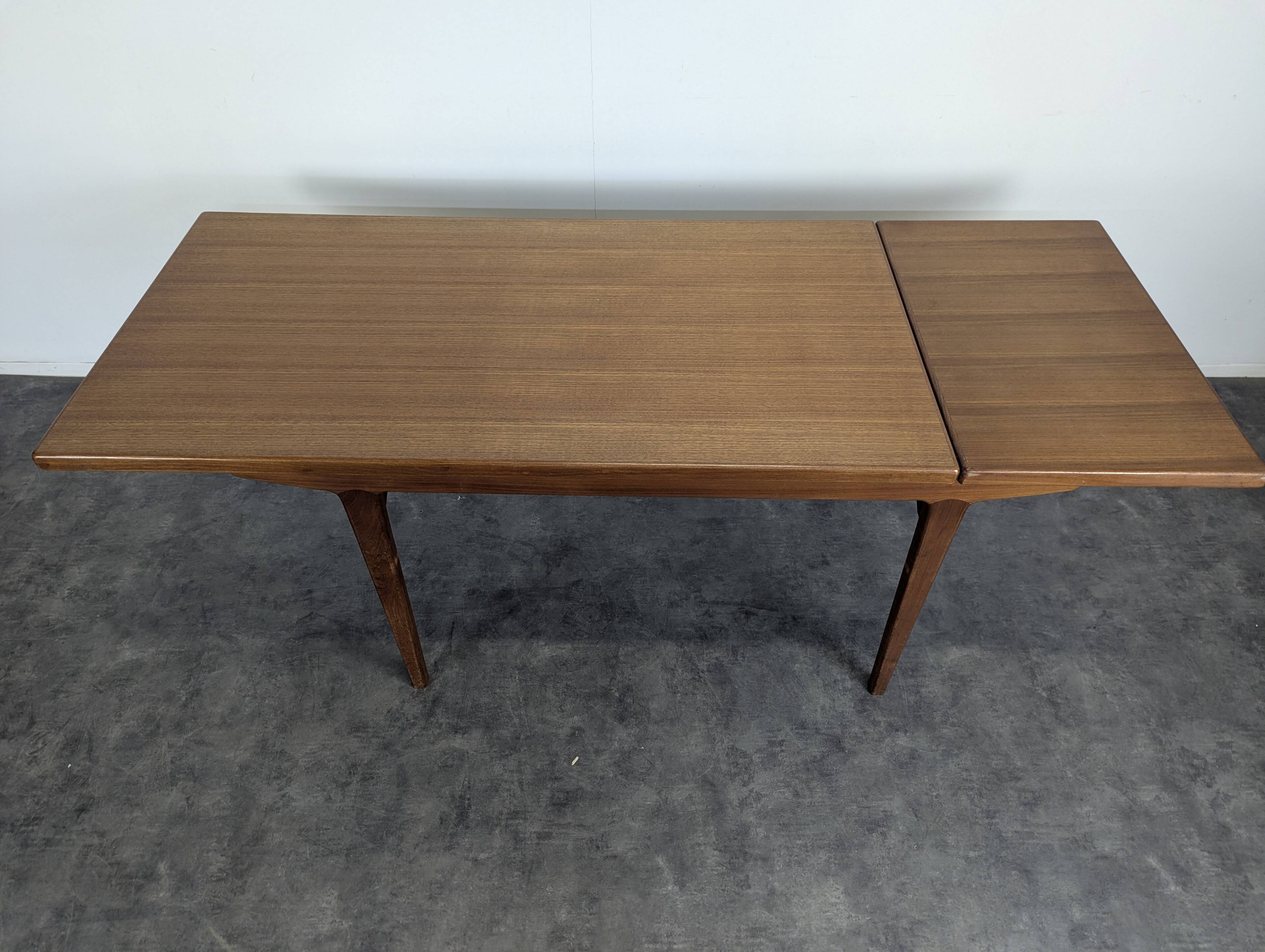 Scandinavian table in teak