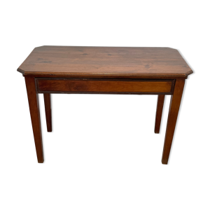 Table travailleuse