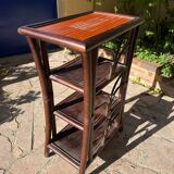 Shelf on rattan legs