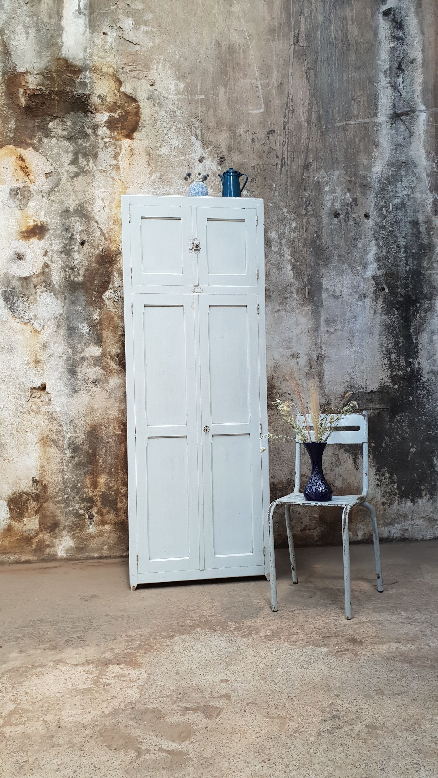 Vintage Parisian wardrobe