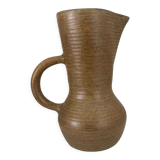 Sandstone pitcher