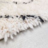 Moroccan Berber carpet Marmoucha with black zigzags 1.48x1.10m