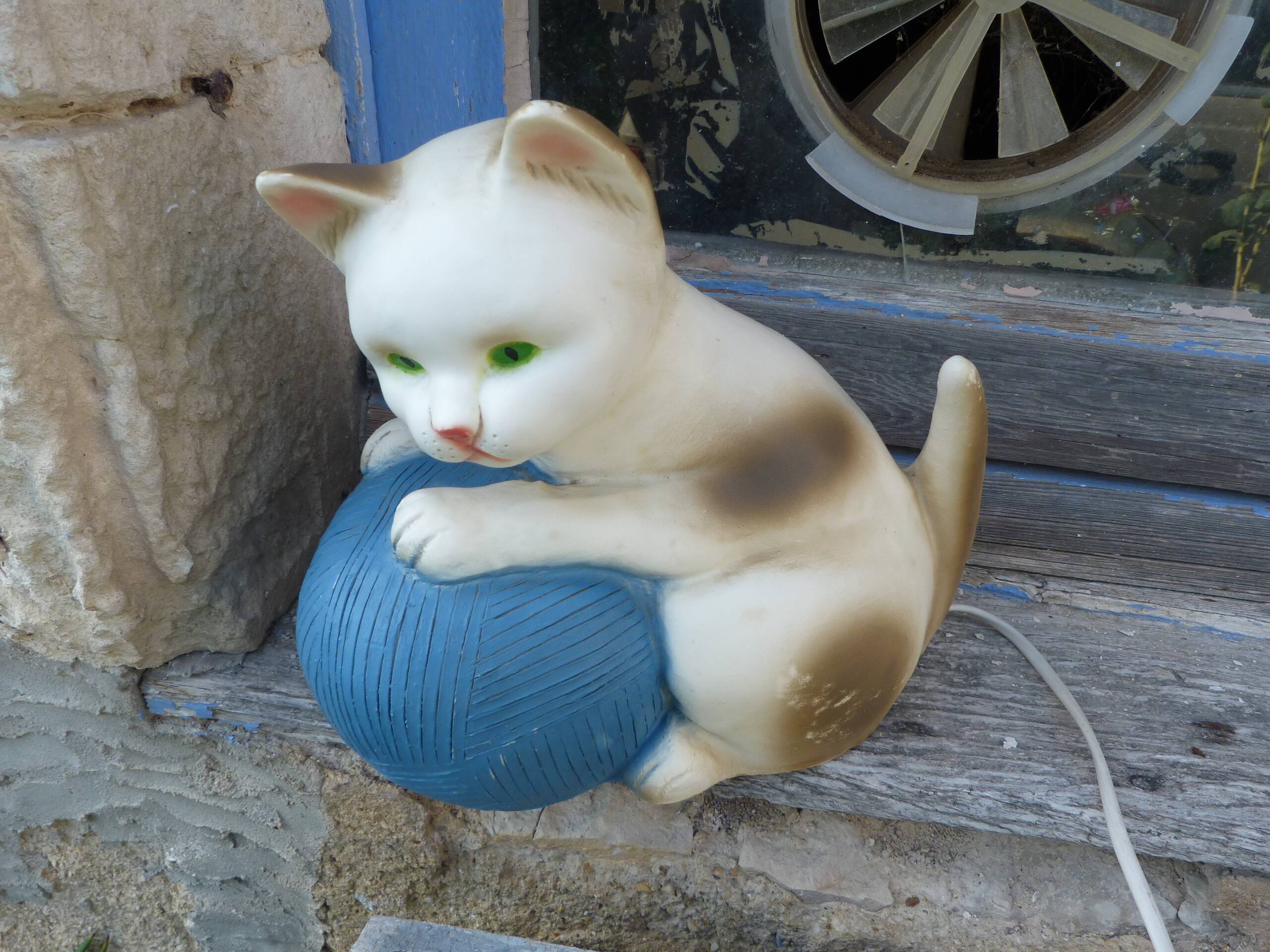 Lampe de chevet enfant Vintage Allemagne  chat avec balle