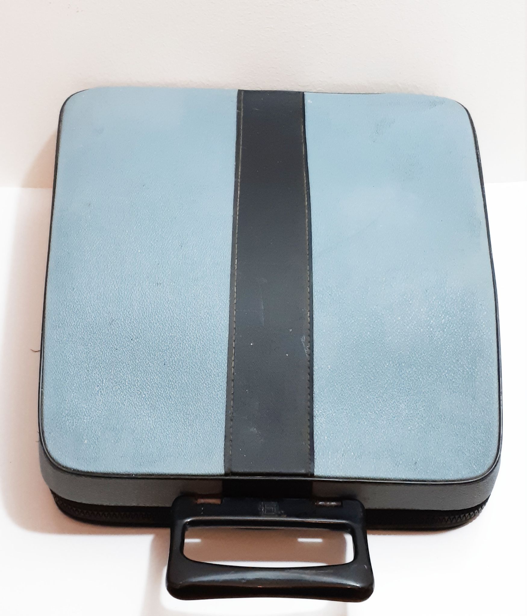 Olivetti Lettera 32 typewriter