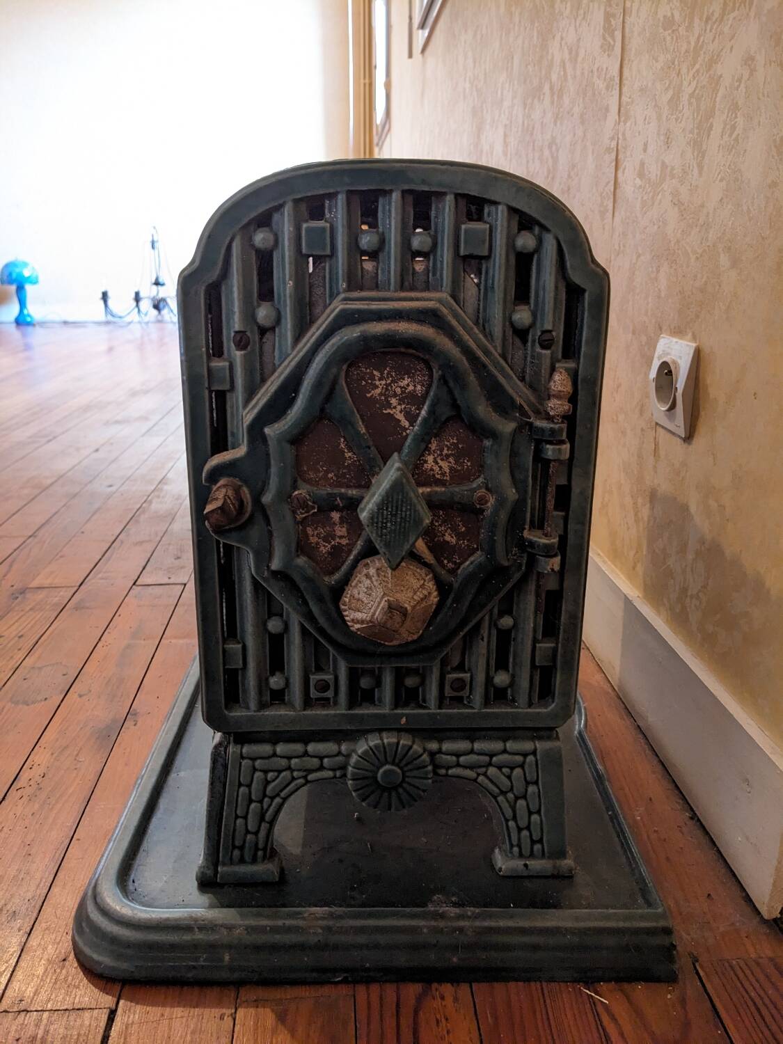 Phébus-Rex stove from the Nanquette brand