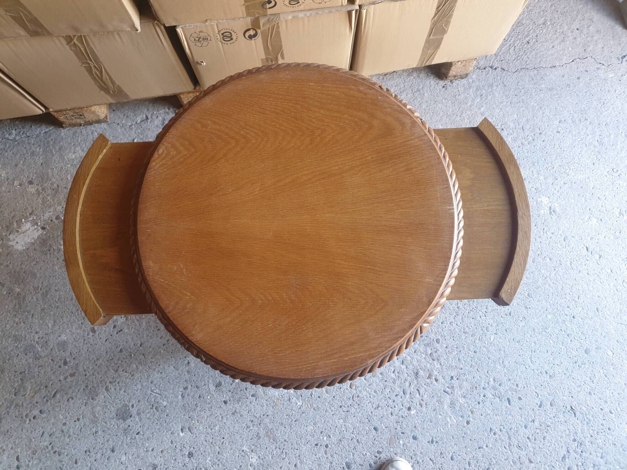 Gueridon with swings style art deco circa 1940 51.5 x 60 x 60 cm