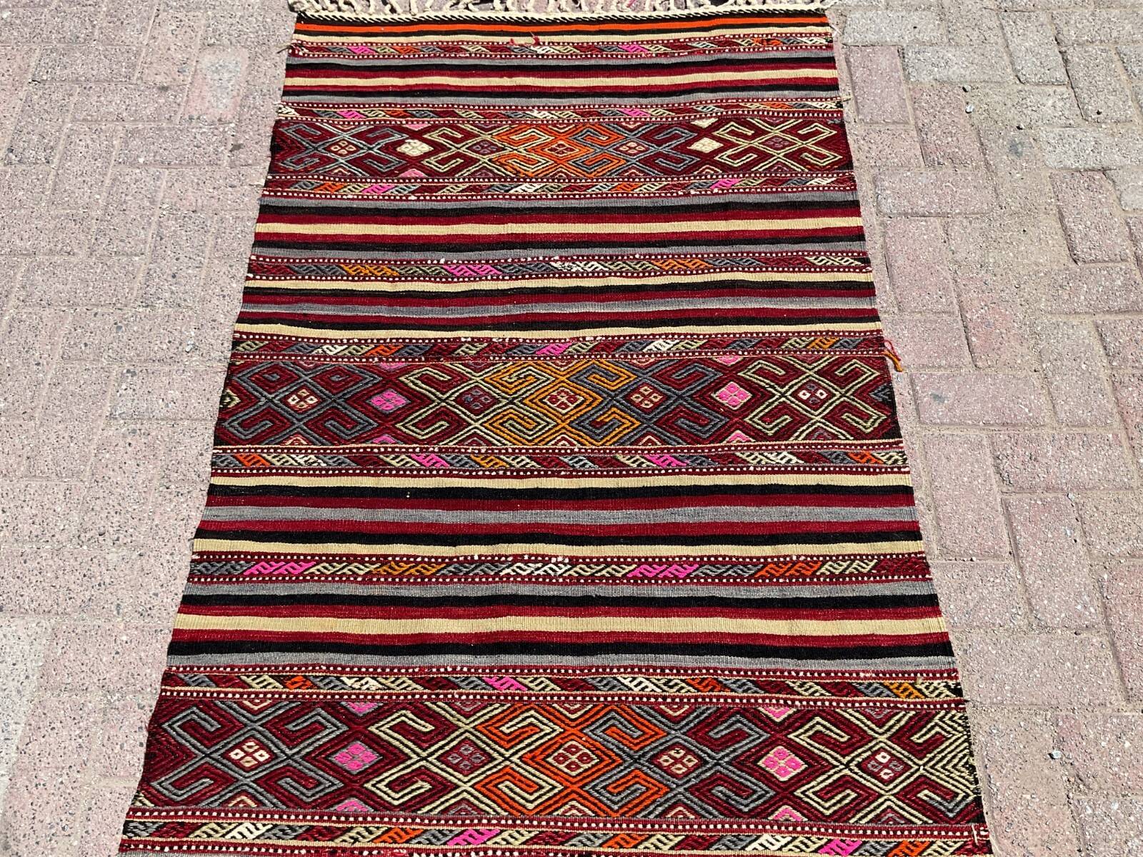 4 x 6 ft handmade runner kilim rug vintage kilim rug Turkish rug bedroom rugs