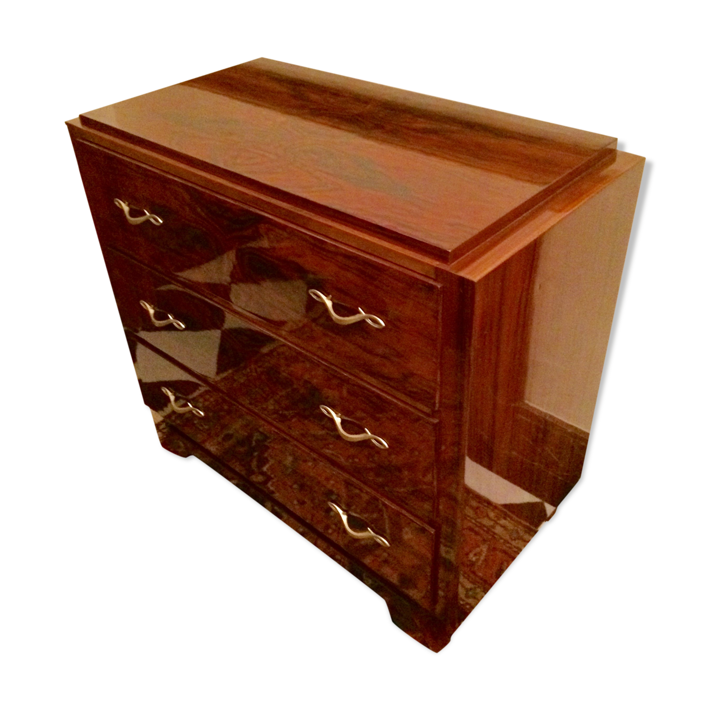 Art deco chest of drawers