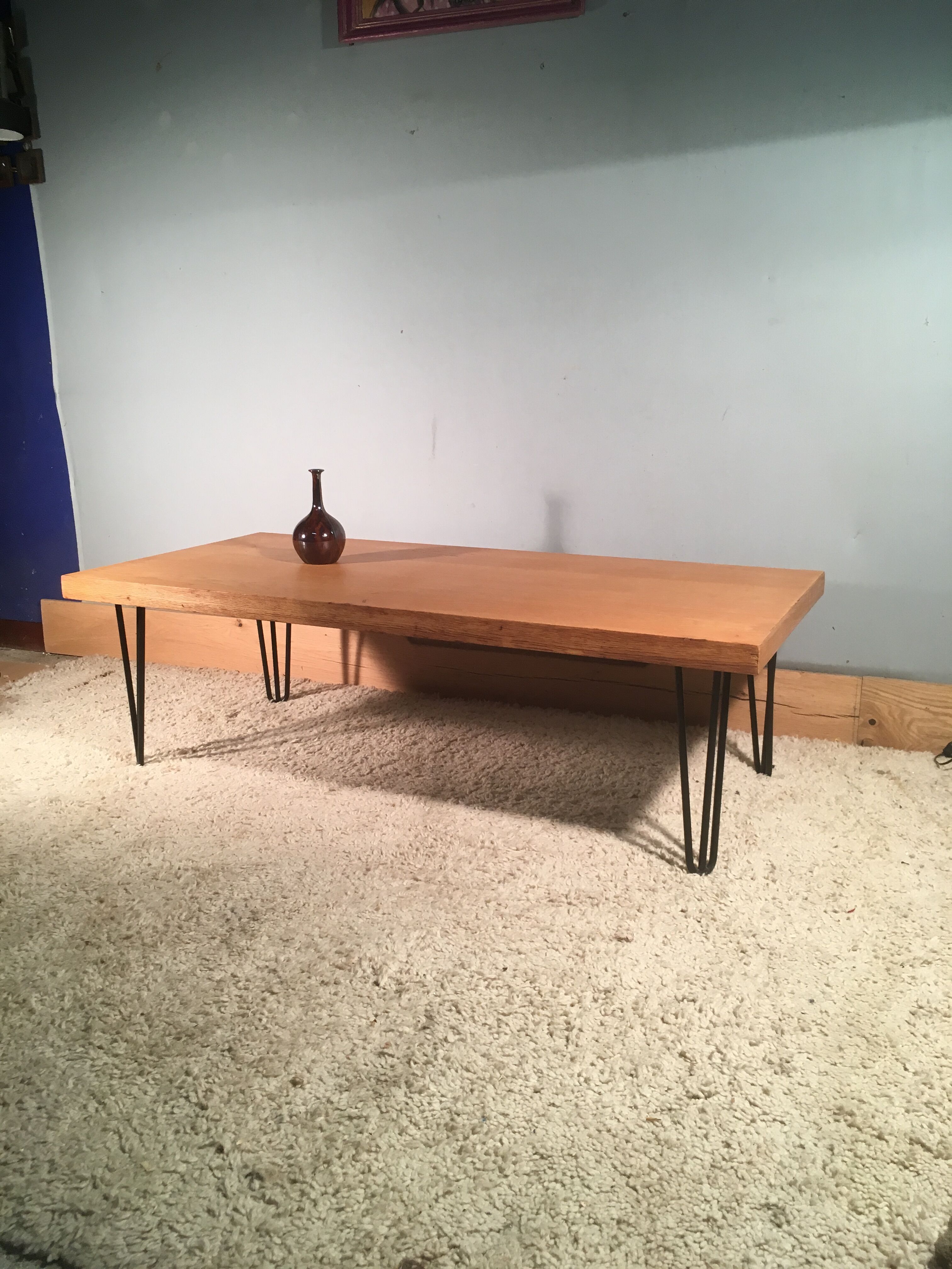 Table basse pieds épingle 1950"s.