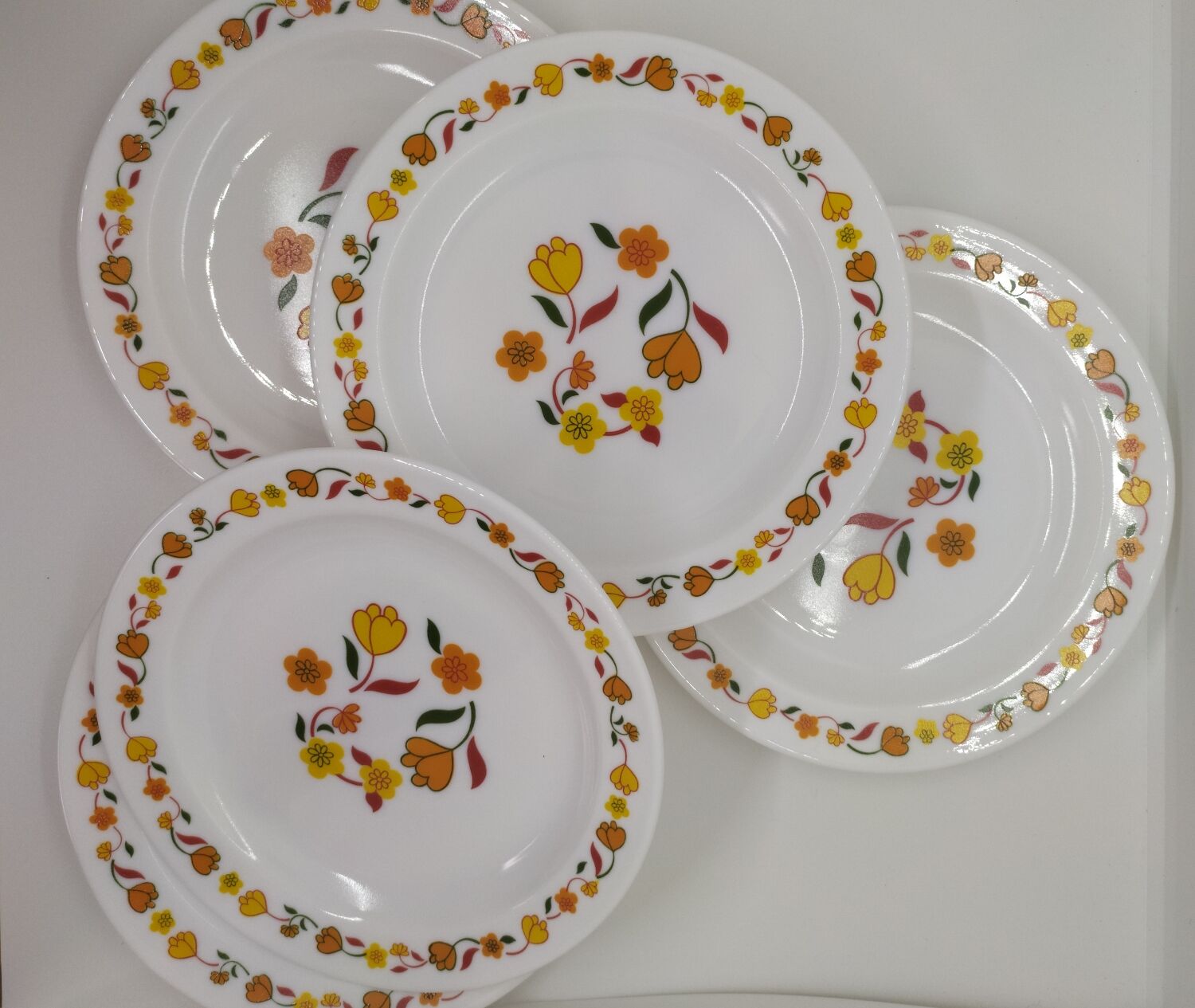 Vintage Arcopal dessert plates