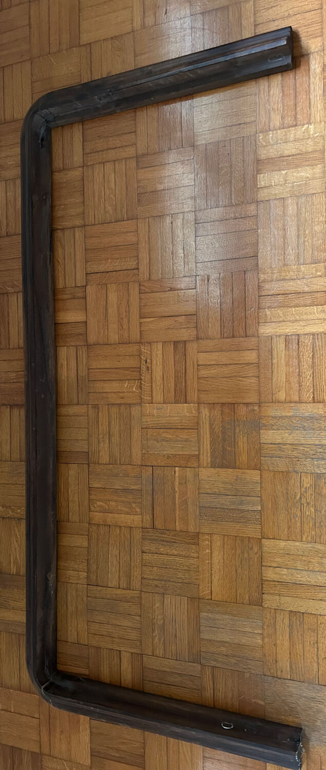 Double-bodied buffet in Louis XV style