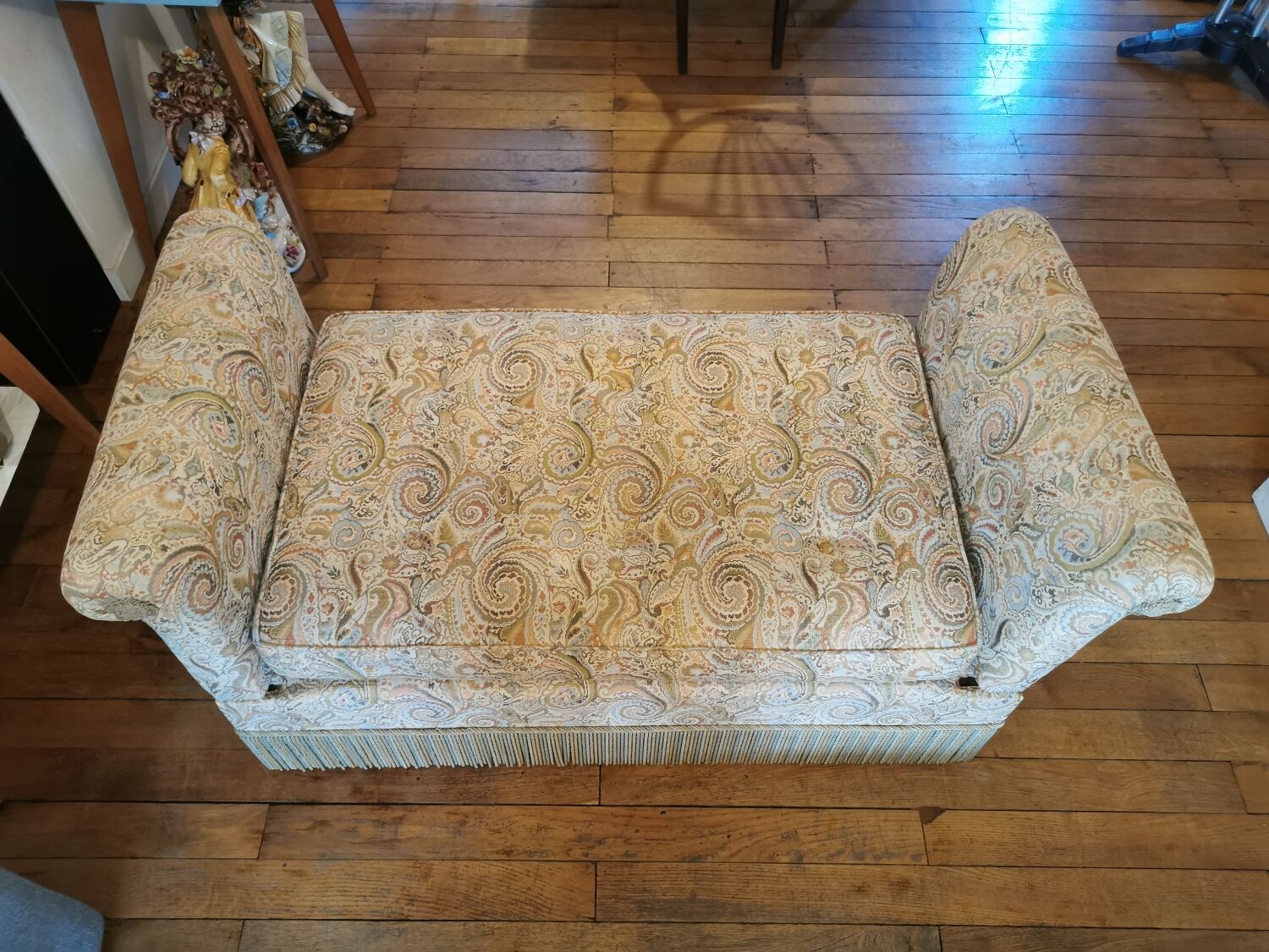 Boudoir sofa chaise longue