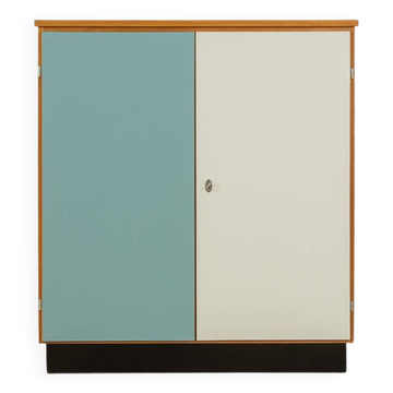 1960s Dresser