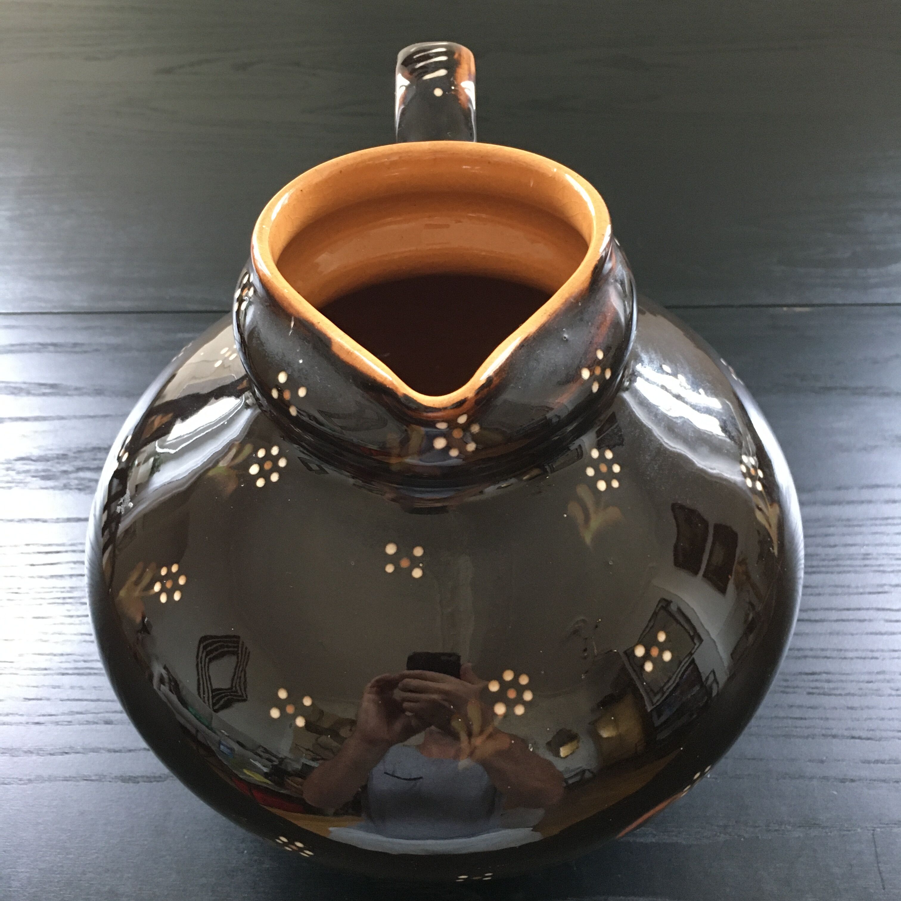 XL pitcher with floral decoration
