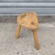 Tabouret tripode en bois de hêtre 1960