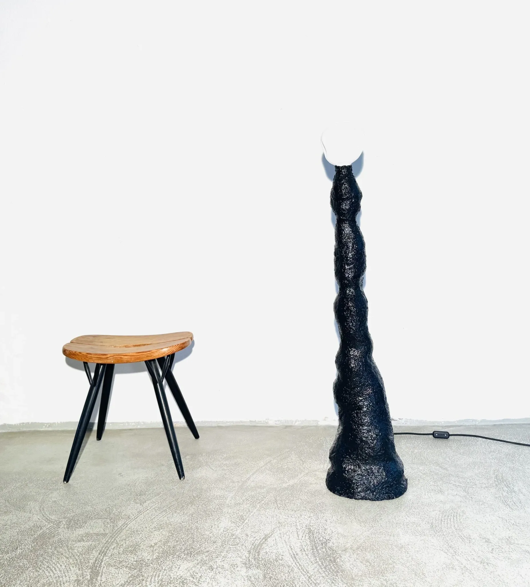 Lampe de sol Black Meteor par Jonathan Bocca pour Job Studio, Italie, 2023