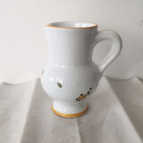 Sandstone pitcher