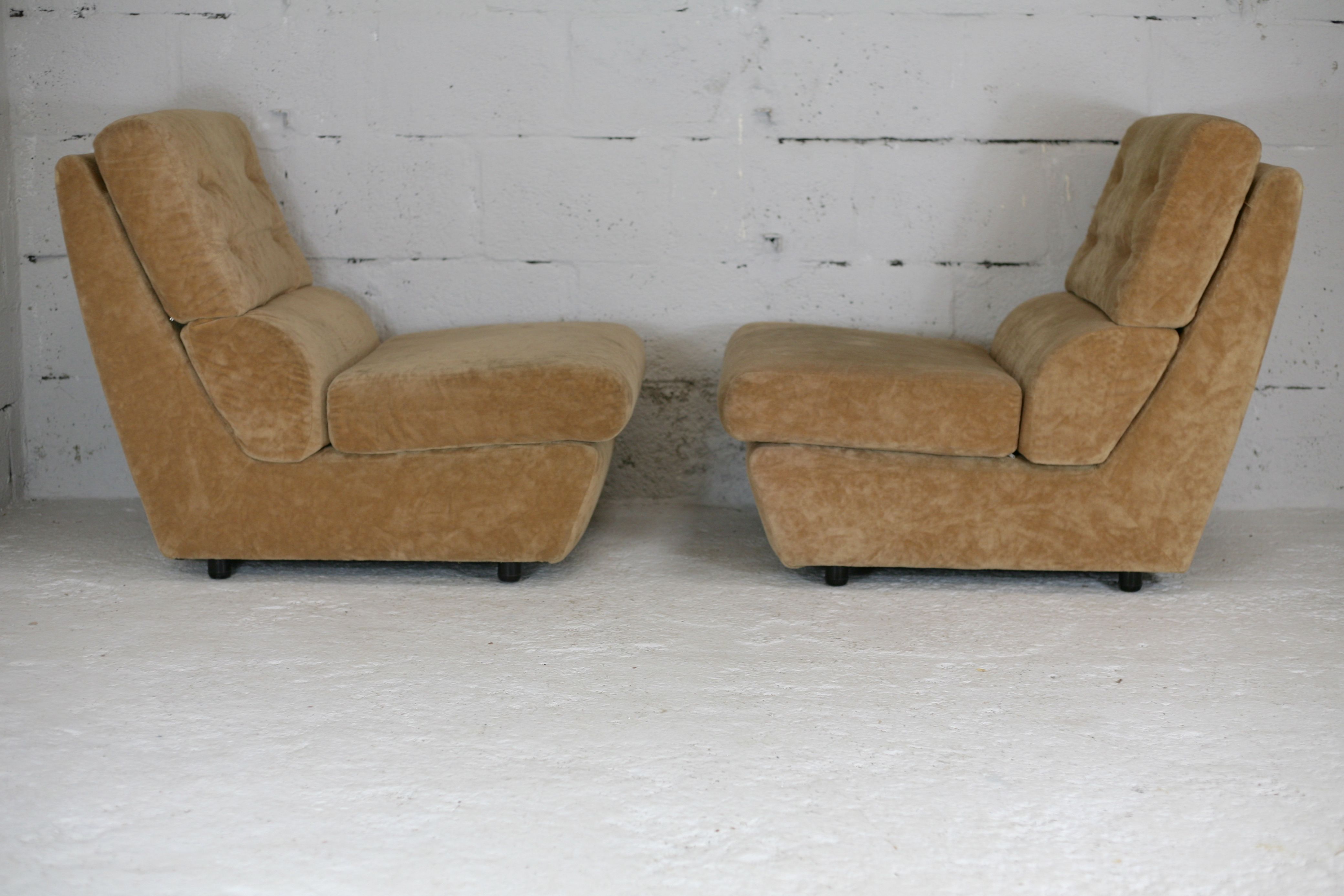 Pair of armchairs "Space Age", foam and velvet "honey", France, circa 1970