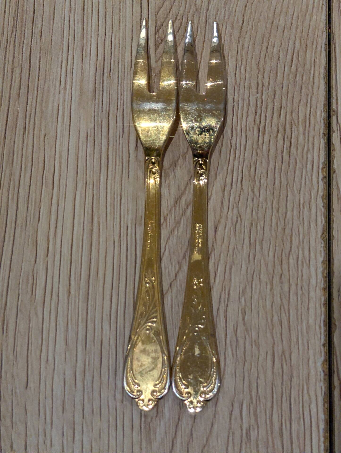 Luxury Cutlery Set Solingen SBS Gold Plated with 23/24 Carats - 70 Pieces