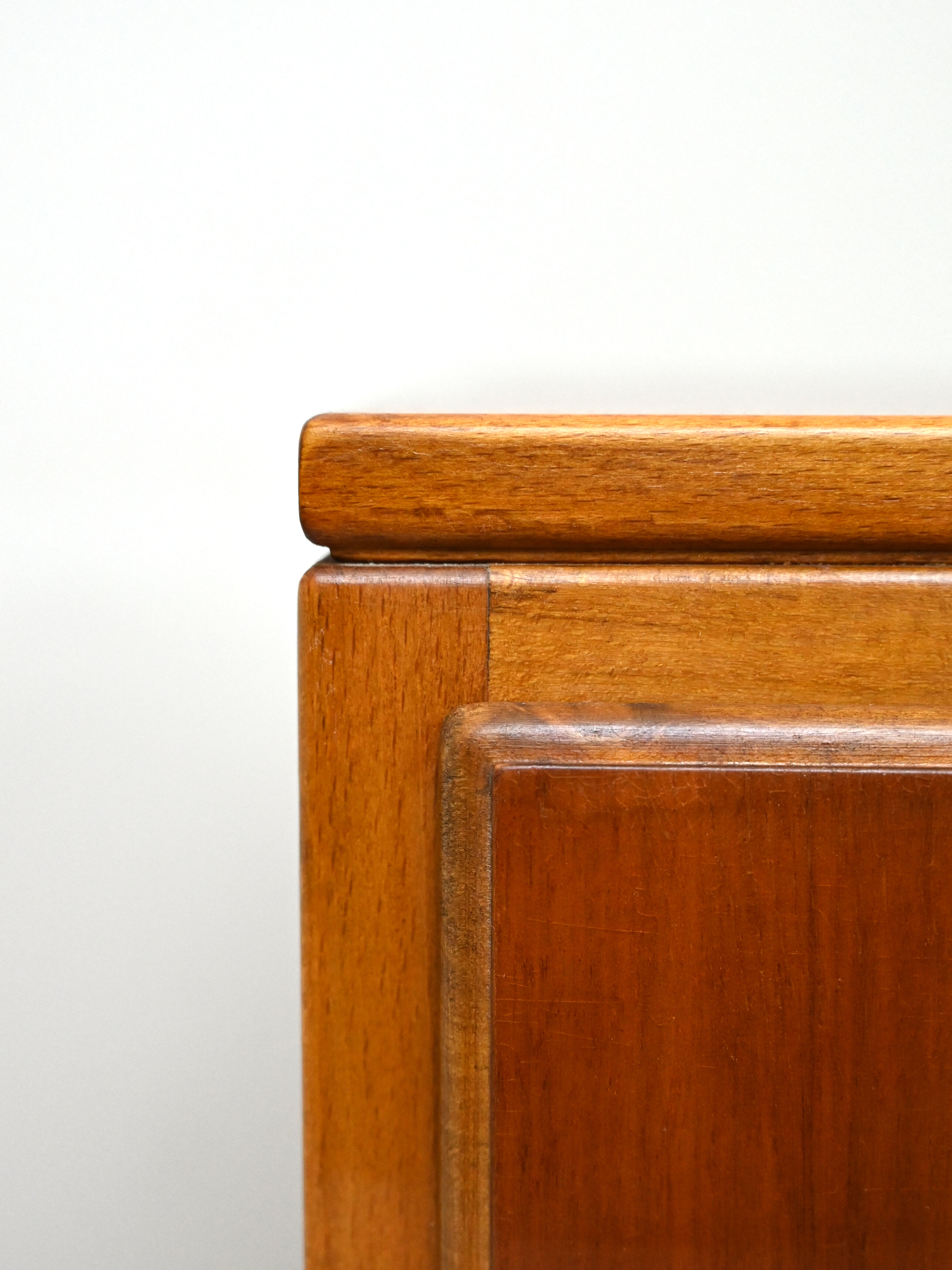 Commode vintage conçue par David Rosén